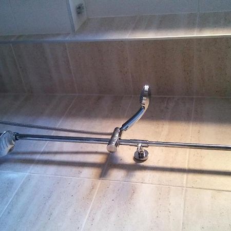 Dima Apartment ヴェリコ・タルノヴォ エクステリア 写真