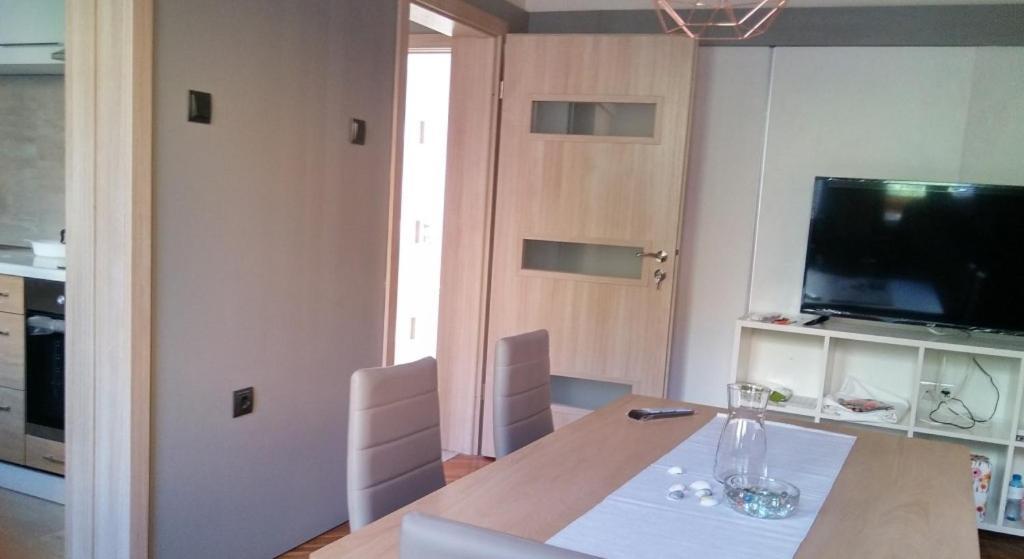 Dima Apartment ヴェリコ・タルノヴォ エクステリア 写真